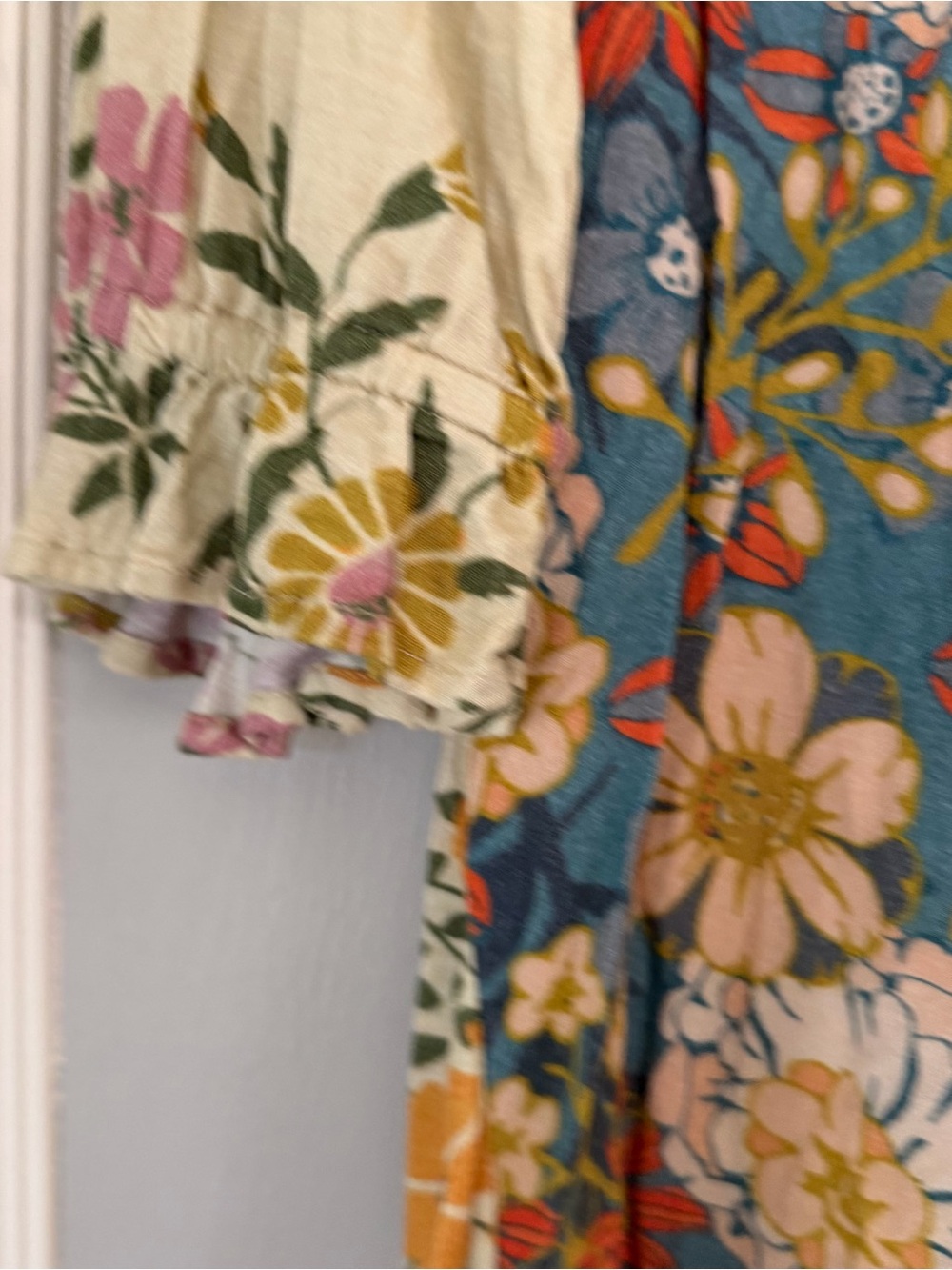 Bl^nk London x Anthropologie STEPHANIE medium Yellow Blue Floral V-Neck Top - Picture 10 of 13